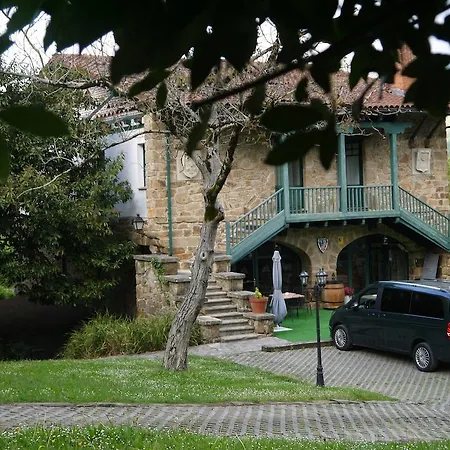 Rural Isasi Szálloda *