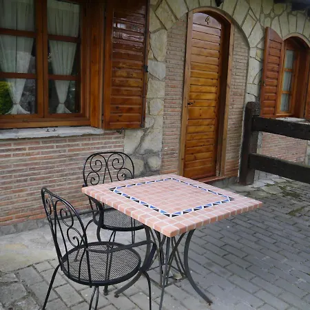 Rural Isasi Szálloda *