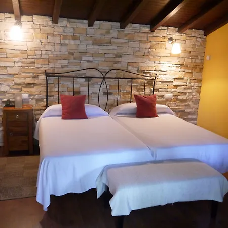 Rural Isasi Hotel